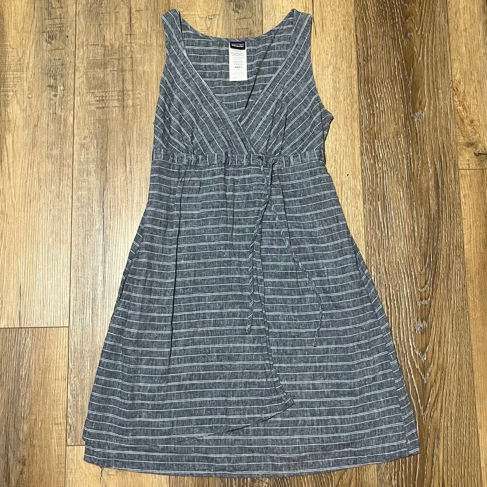 Patagonia Women’s Island Hemp Crossover Dress Sz 2 Blue Chambray Stripe Pockets